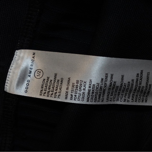 GOOD AMERICAN LEGGINGS WIDE RIB SHINE CLEAN SEAMLESS NWT BLACK - Picture 5 of 8